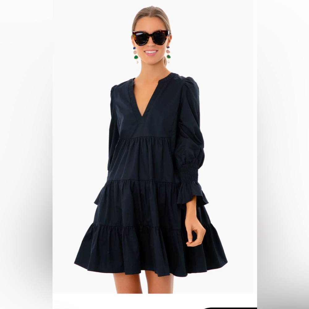 Navy Cotton Poplin Kenzo Dress
POMANDER PLACE - Size Small